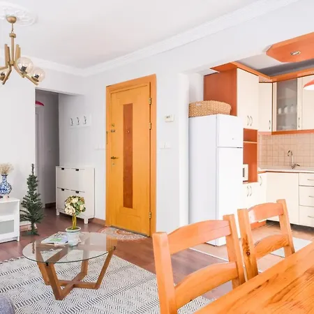 Cozy Flat 10 Min To Besiktas Coast Appartamento