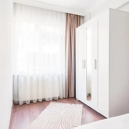 Appartamento Cozy Flat 10 Min To Besiktas Coast