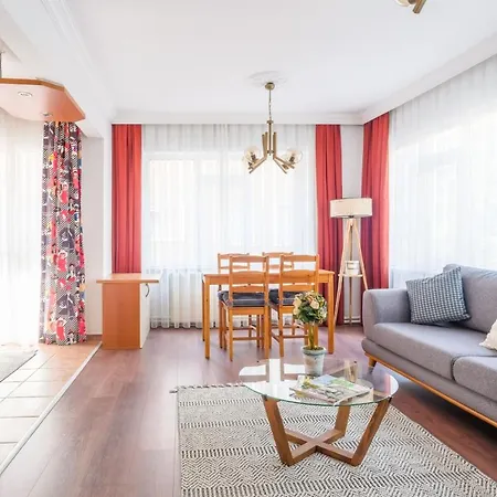 Lägenhet Cozy Flat 10 Min To Besiktas Coast Istanbul
